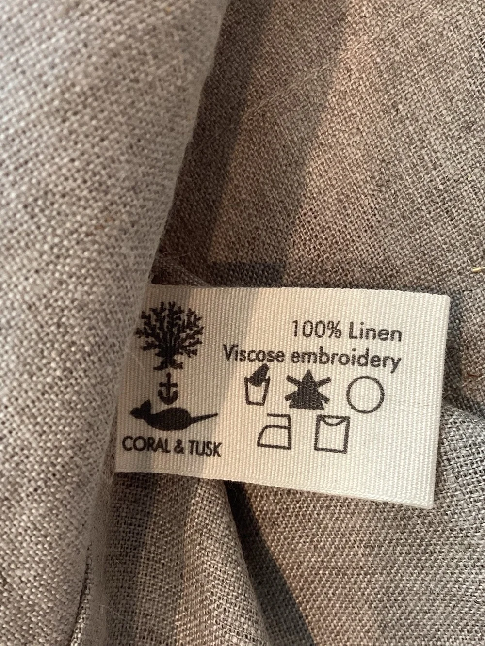 Coral & Tusk Pinecone Chipmunk Dish Towel Embroidered Linen New Anthropologie